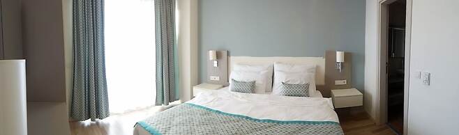 Hawthorn Suites by Wyndham Cerkezkoy
