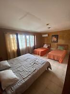 Canal Inn B&B Panama