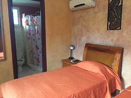 Canal Inn B&B Panama