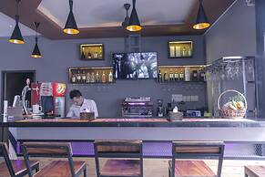 Feliz Hostel Cafe & Bar