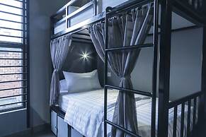 Feliz Hostel Cafe & Bar