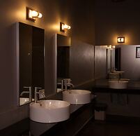 Feliz Hostel Cafe & Bar