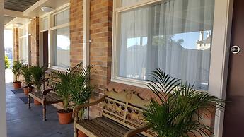 Royal Motel Tenterfield