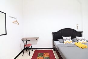 MADOR Malang Dorm Hostel