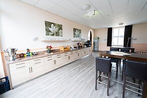 Bernstein Acamed Resort