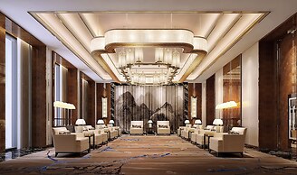 Grand Skylight International Hotel