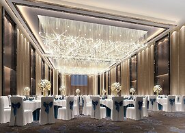 Grand Skylight International Hotel