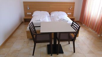Hotel Aton