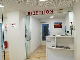 Hotel Aton