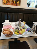 Hotel Aton