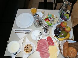 Hotel Aton