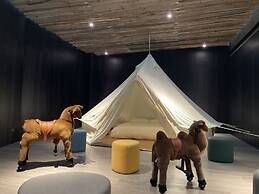 Orient Luxury Villa Motel