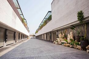 Orient Luxury Villa Motel