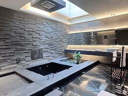 Orient Luxury Villa Motel