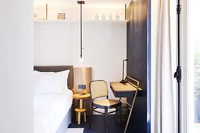 Perpetual Élysée Montaigne