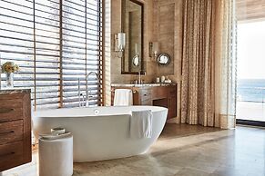 Chileno Bay Resort & Residences, Auberge Resorts Collection