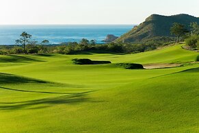 Chileno Bay Resort & Residences, Auberge Resorts Collection