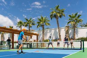 Chileno Bay Resort & Residences, Auberge Resorts Collection