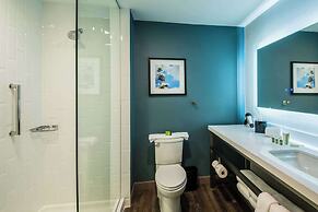 Cambria Hotel McAllen Convention Center