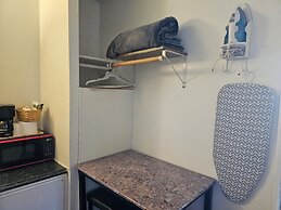 Knights Inn Fairview