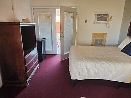 Knights Inn Fairview