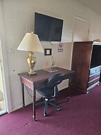 Knights Inn Fairview