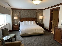 The Towers At Kahler Grand Hotel