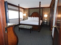 The Towers At Kahler Grand Hotel