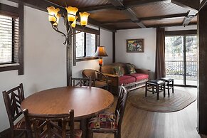 The Landing at Estes Park - Riverside Retreat