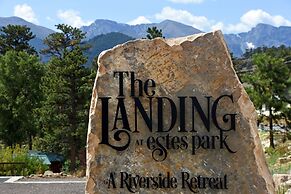 The Landing at Estes Park - Riverside Retreat