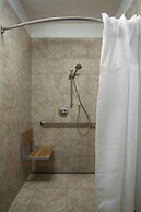 The Landing at Estes Park - Riverside Retreat