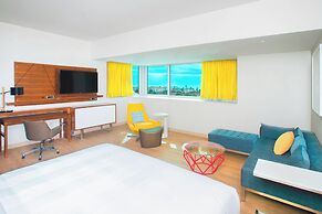Courtyard by Marriott Santa Monica