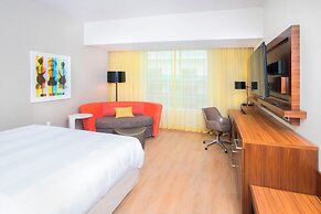Courtyard by Marriott Santa Monica