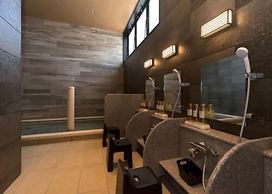 Queen's Hotel Chitose