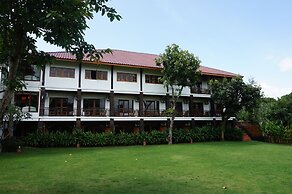 Starwell Garden Home Resort