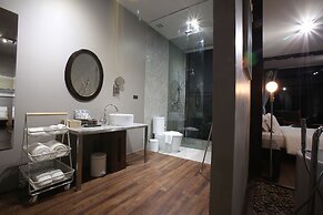 Nhapha Khao Yai Resort