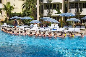 May Garden Club Hotel