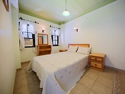 May Garden Club Hotel