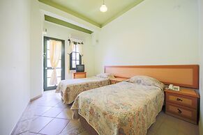 May Garden Club Hotel