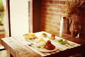 Yoo Yen Pen Sook Hostel