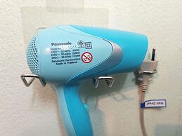 The Backpacker Station