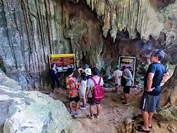 500 Rai Khao Sok Floating Resort