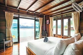 500 Rai Khao Sok Floating Resort