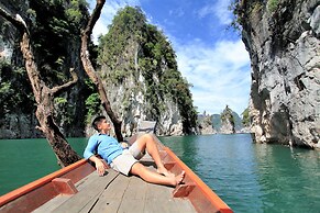 500 Rai Khao Sok Floating Resort