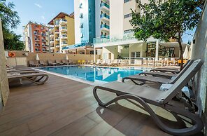 Kleopatra Celine Hotel