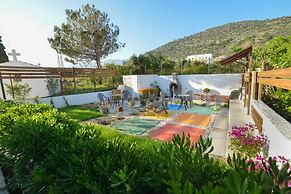 Villa Stella Apartments By Estia