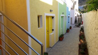 Villa Stella Apartments By Estia