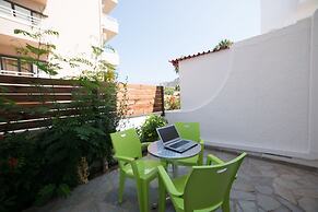 Villa Stella Apartments By Estia