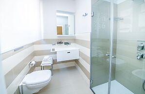 Suite 136 Luxury Rooms