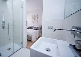 Suite 136 Luxury Rooms